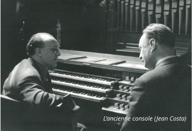 L’ancienne console (Jean Costa)