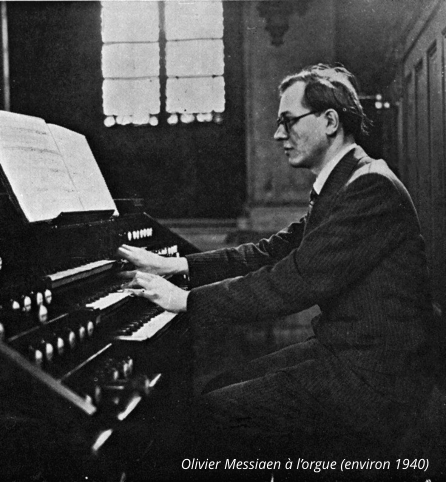 Olivier Messiaen à l’orgue (environ 1940)